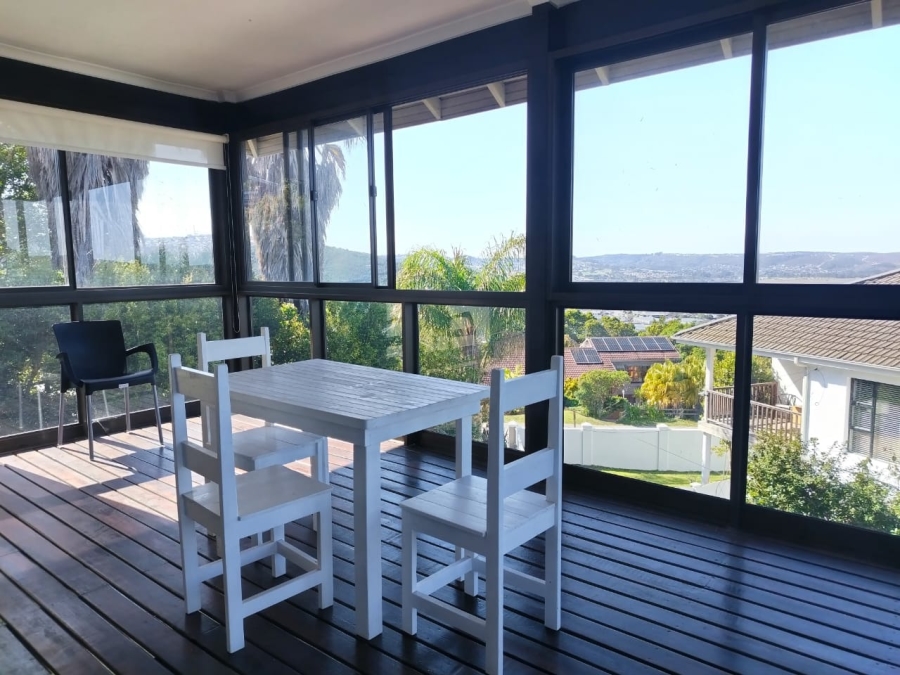 5 Bedroom Property for Sale in Heuwelkruin Western Cape